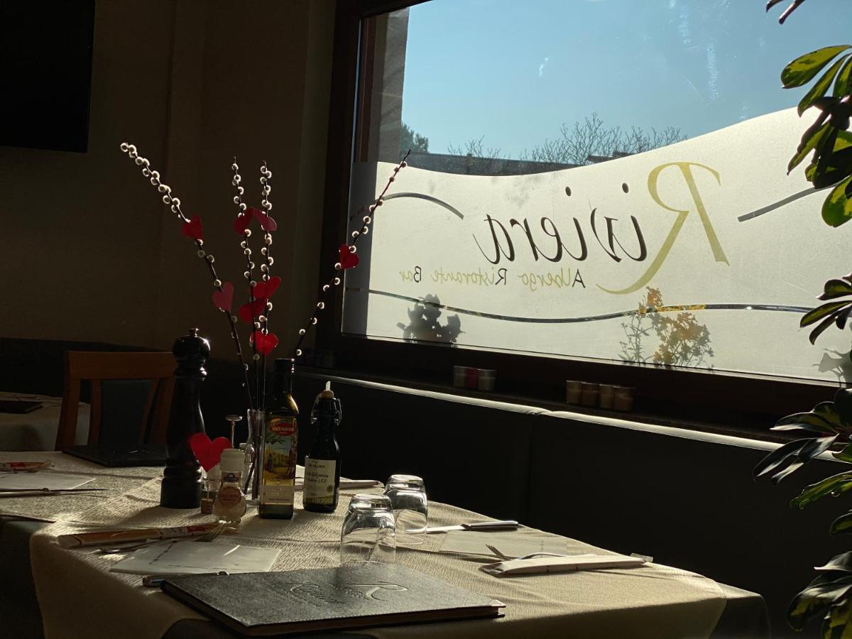 Hotel Riviera Magnano in Riviera エクステリア 写真